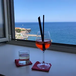 Seascape Guest house